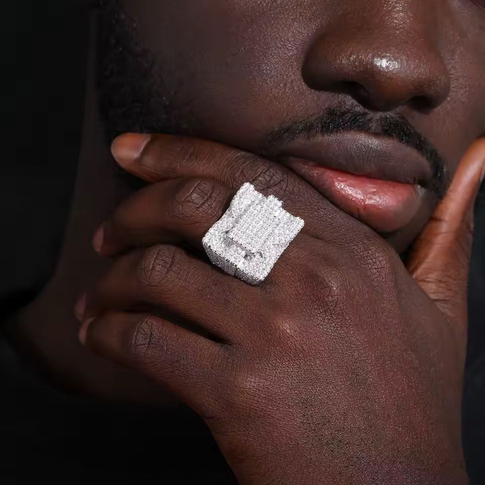 Moissanite Creative Square Ring