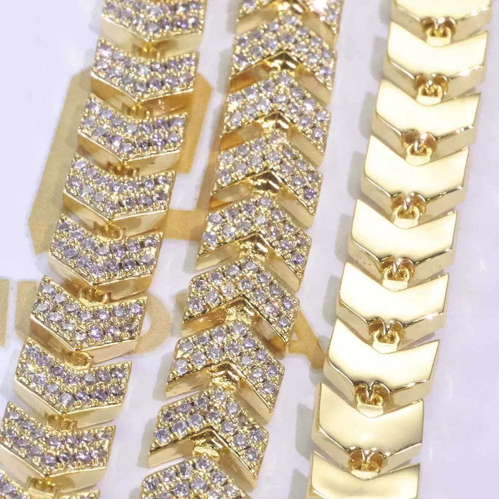 8mm Moissanite Herringbone Cuban Chain