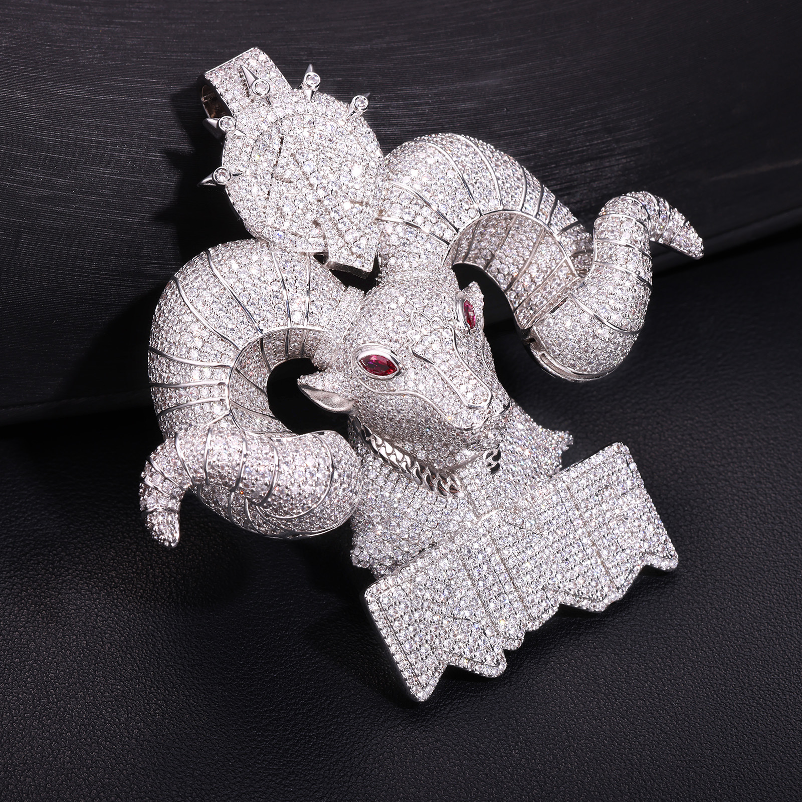 S925 Silver Moissanite Goat Pendant