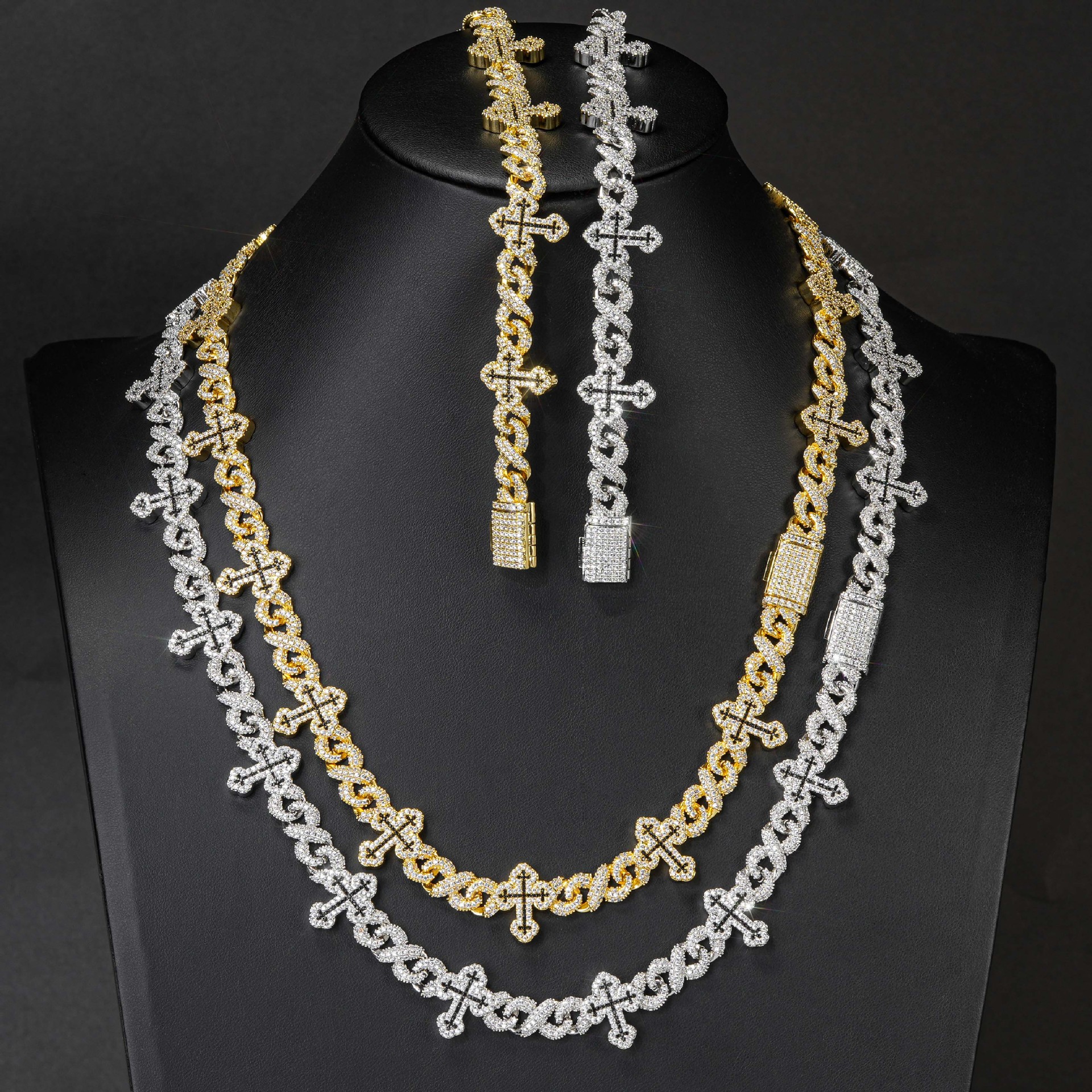 20mm S925 Moissanite Cross Infinity Cuban Chain