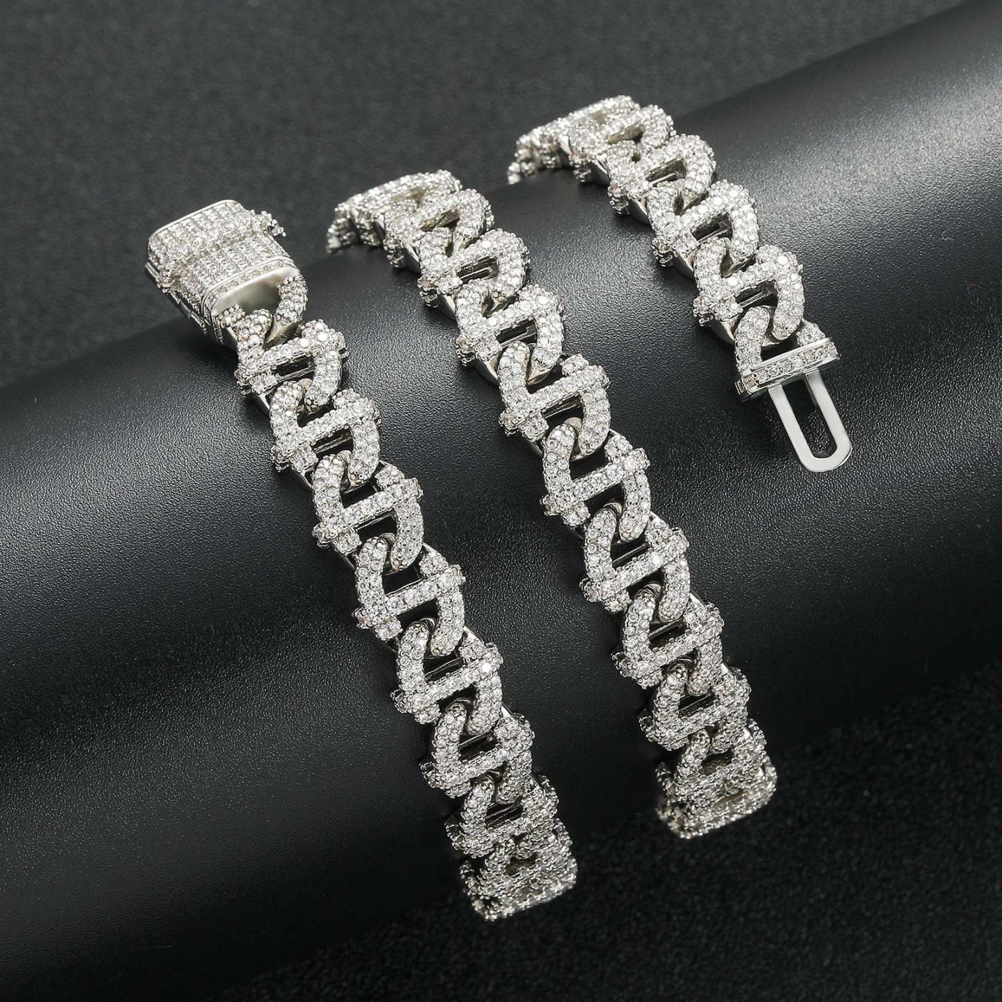 10mm Geometric Moissanite Cuban Chain