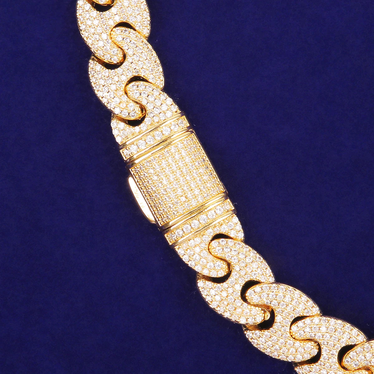 Moissanite Trendy Cuban Chain