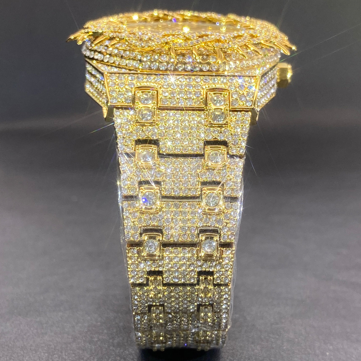 Iced Out Thorn Crown Men Watch 