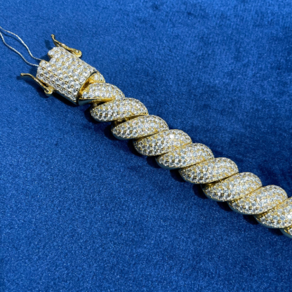 Moissanite New Twist Cross Cuban Bracelet