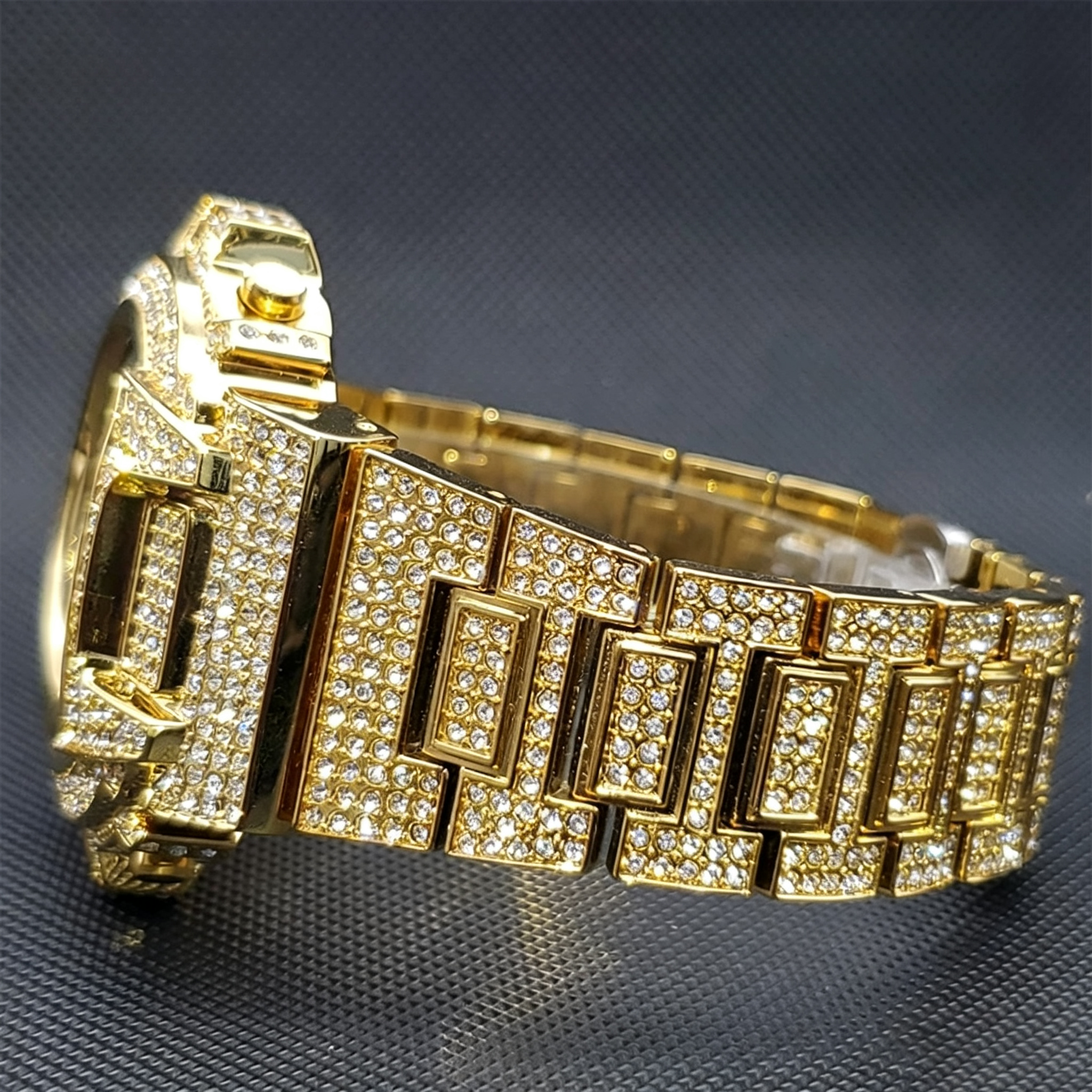 Moissanite Luxury Fashion Electronic Watch with Full Setting