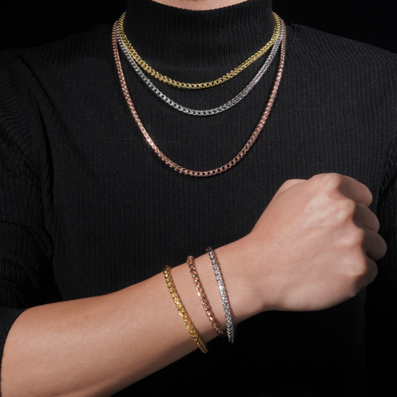 S925 4mm Moissanite Buckle Snake Bone Twist Chain