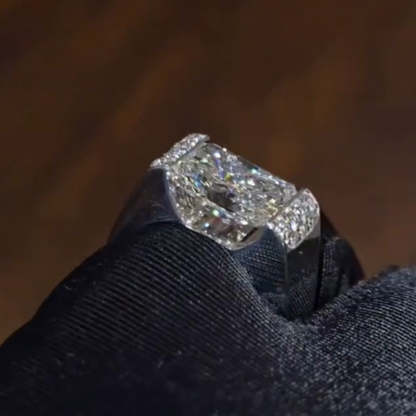Luxury Alien Stone Moissanite Ring