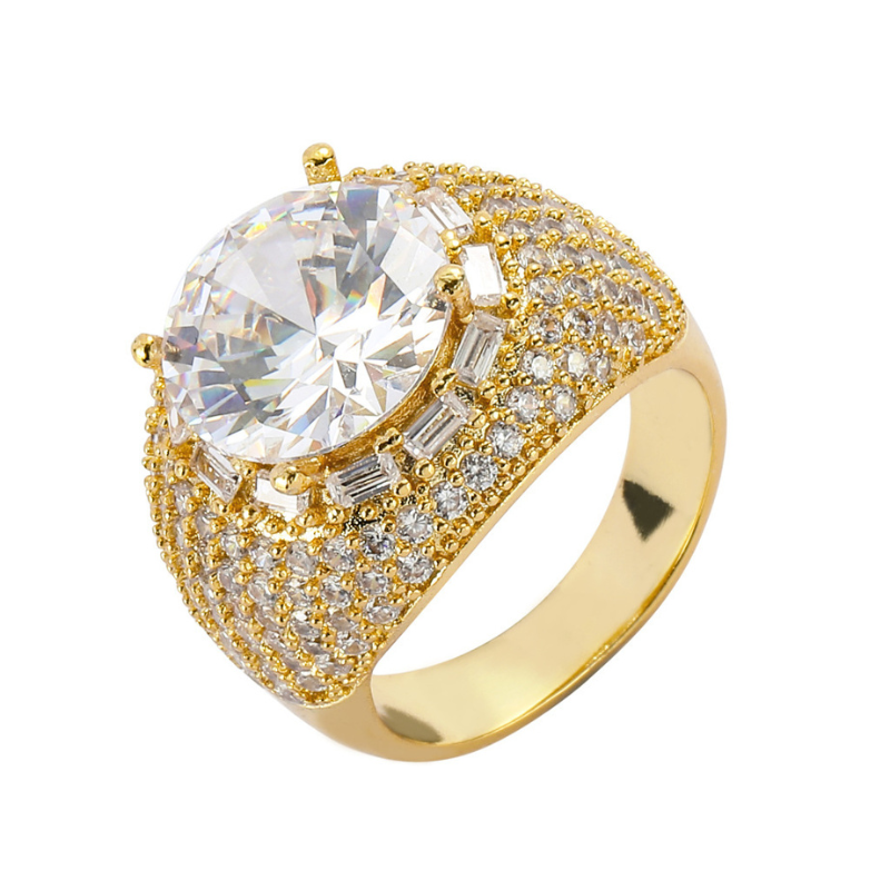 Moissanite Hip Hop Pigeon Egg Ring