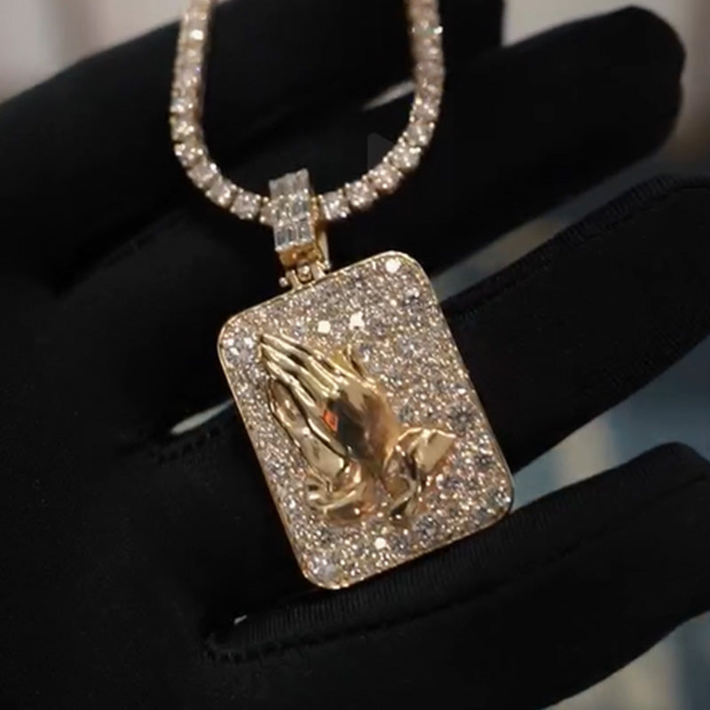 Hot Design Moissanite praying Hands Pendant