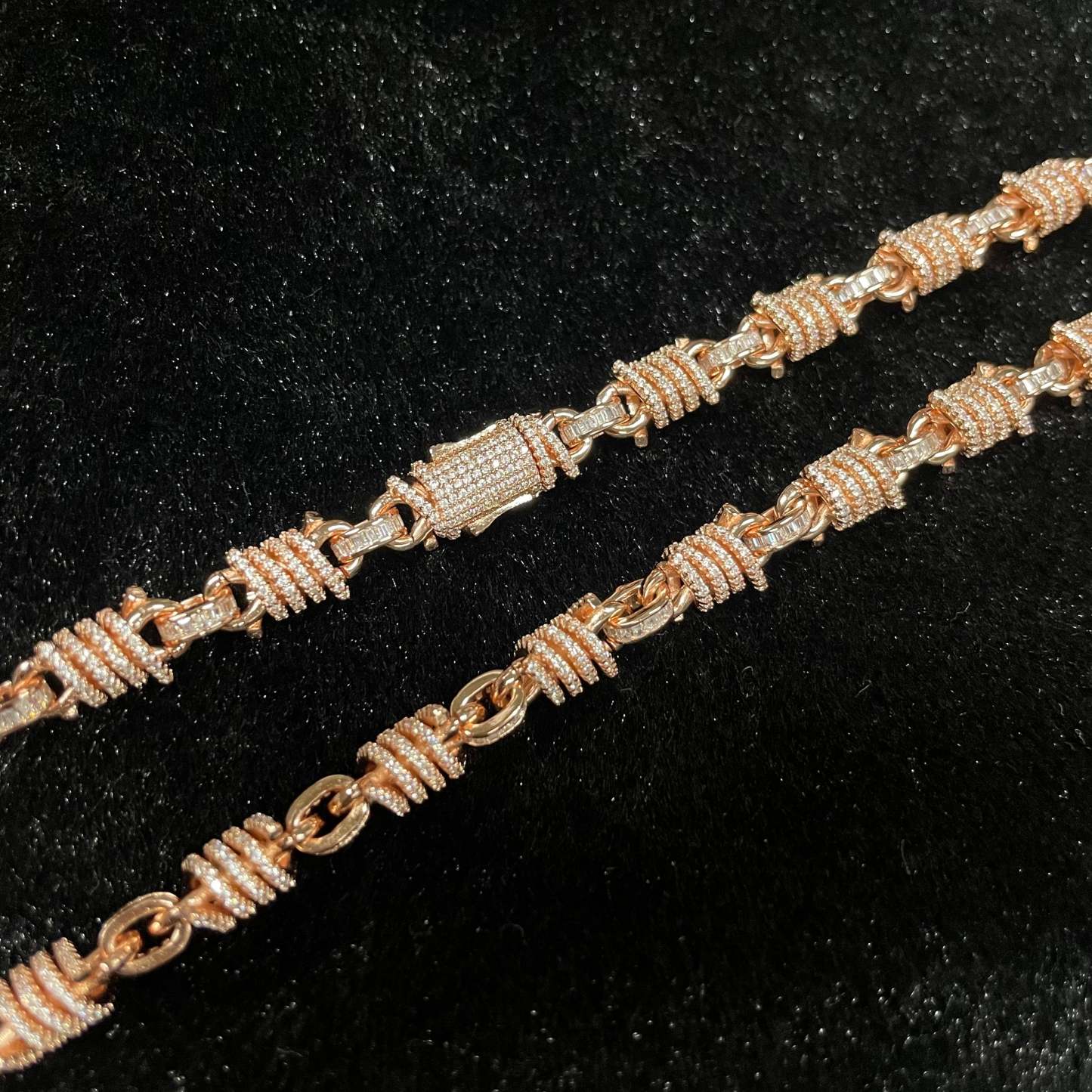 Moissanite Cross Around Oval Design Sense Chain