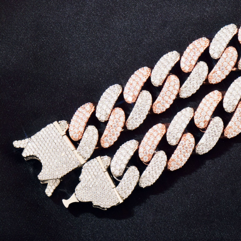 18mm Moissanite Hip Hop Crescent Buckle Cuban Chain