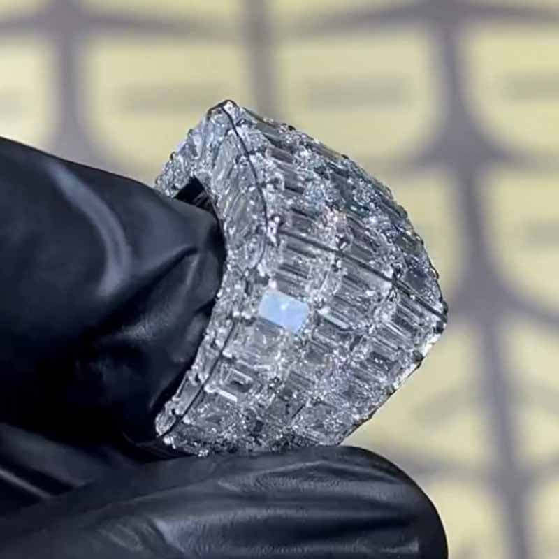 Asscher Cut Men's Chandelier Moissanite Ring