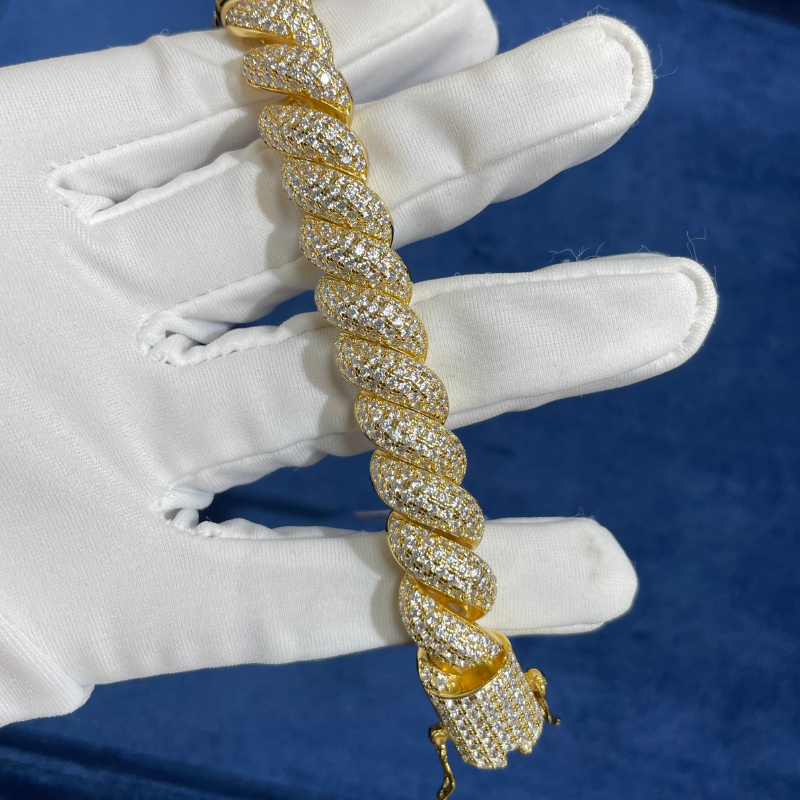 Moissanite New Twist Cross Cuban Bracelet