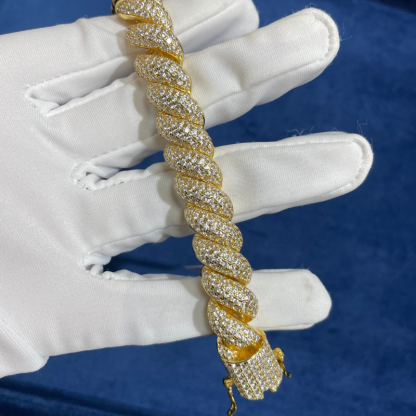 Moissanite New Twist Cross Cuban Bracelet