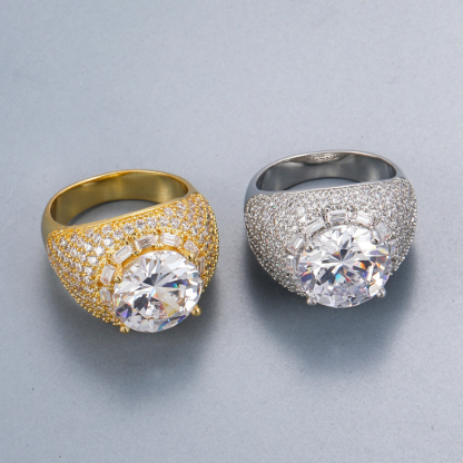 Moissanite Hip Hop Pigeon Egg Ring