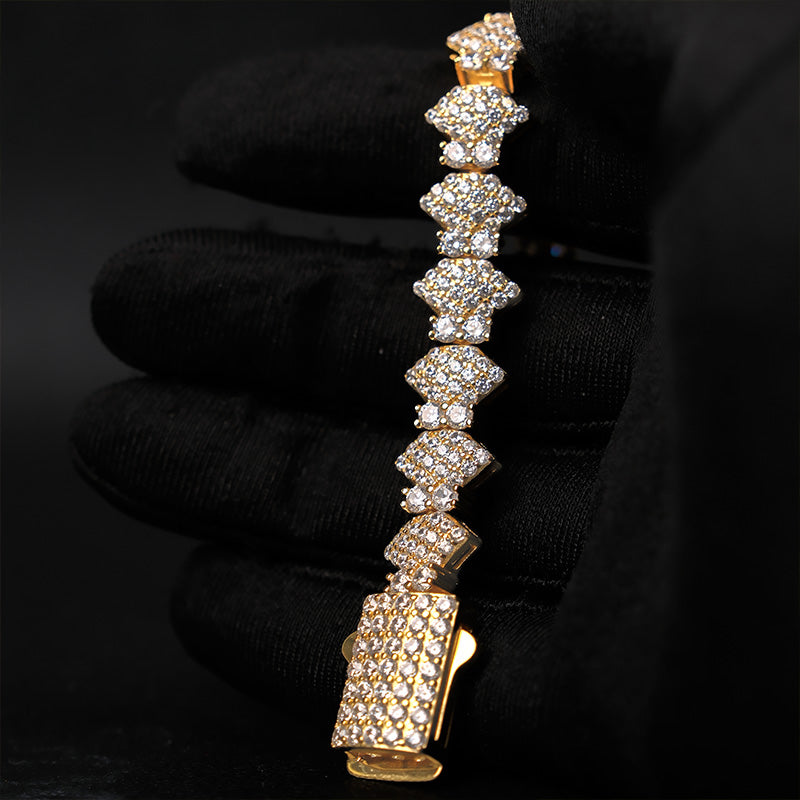 Moissanite Diamond-Shaped Round Diamond Bracelet