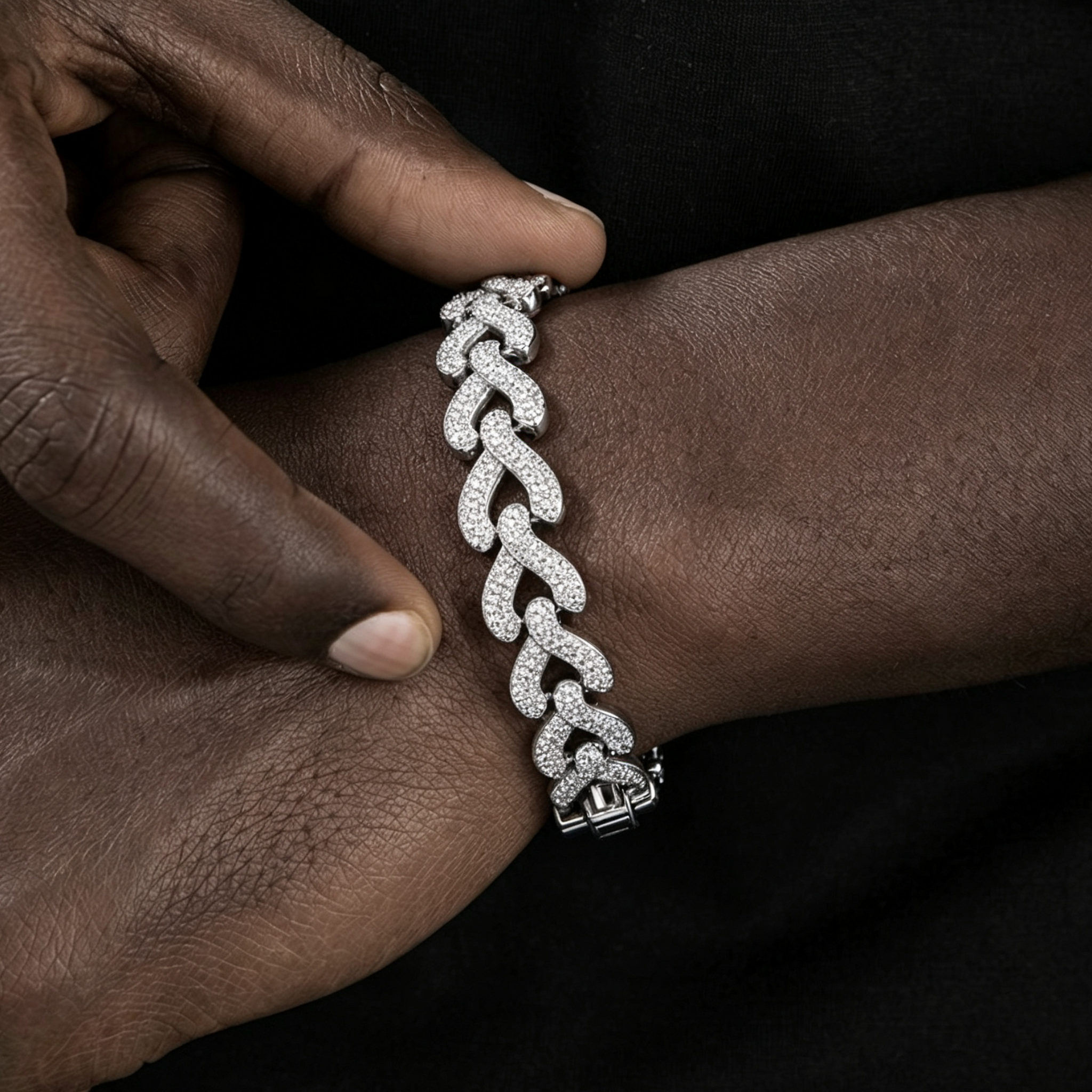 13.5mm Moissanites Iced Out Snake Cuban Bracelet
