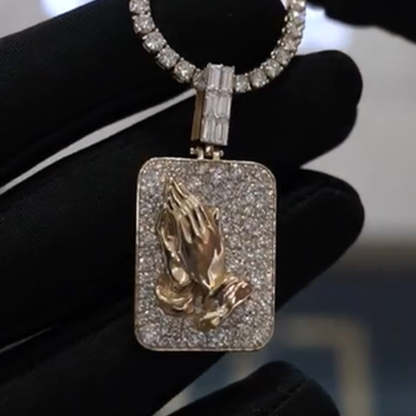 Hot Design Moissanite praying Hands Pendant