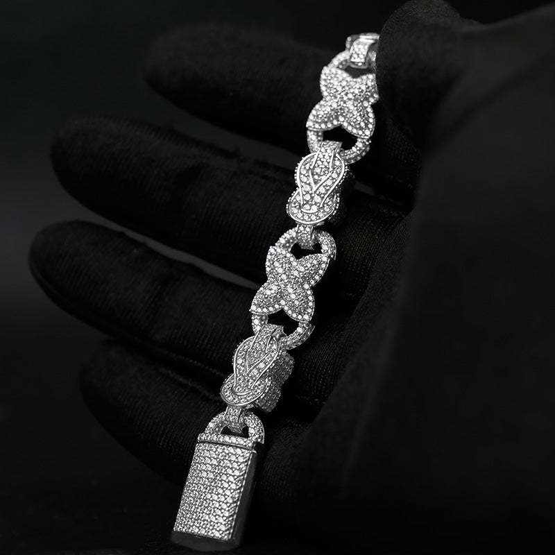 Moissanite Diamond-Shaped Horseshoe Buckle Bracelet