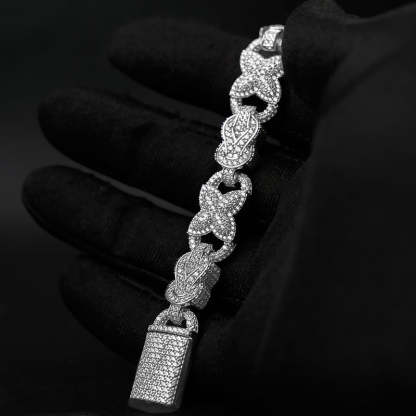 Moissanite Diamond-Shaped Horseshoe Buckle Bracelet