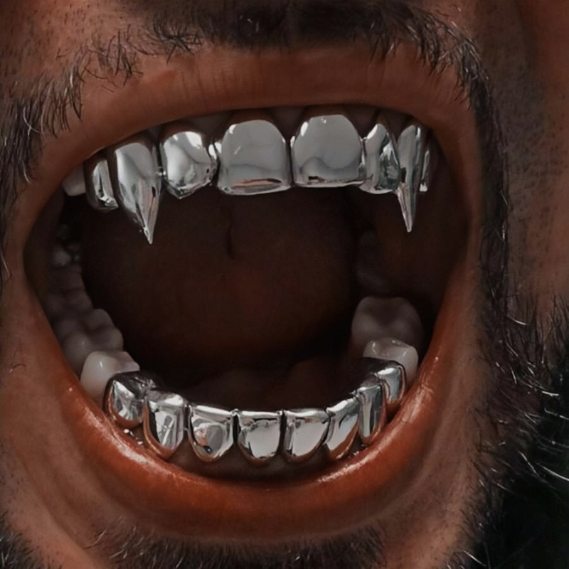 Hip Hop 8-tooth Sharp Tiger Teeth 24K Gold-plated Grillz