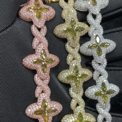 Moissanite Four-leaf Clover Infinite Cross Lucky Chain