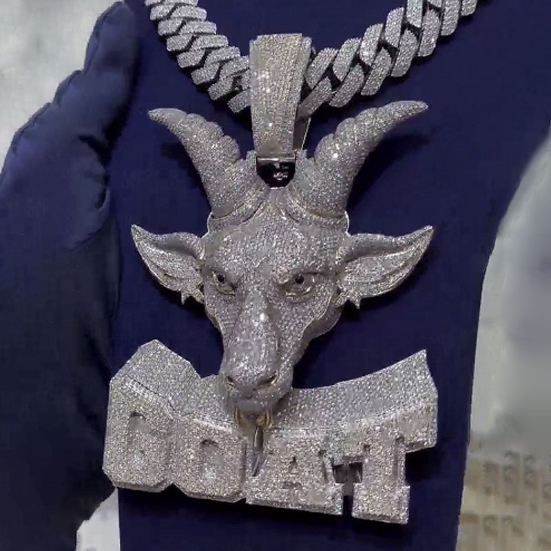 Moissanite Three-dimensional Goat Pendant Set (Smaller Version)