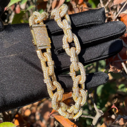 Moissanite Hip Hop Oval Buckle Cross Cuban Chain