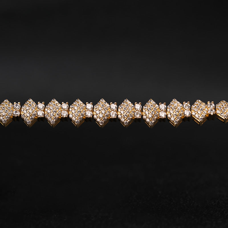 Moissanite Diamond-Shaped Round Diamond Bracelet