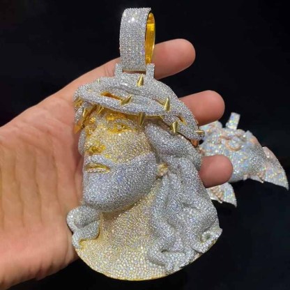 Moissanite Thorn Headdress Jesus Pendant