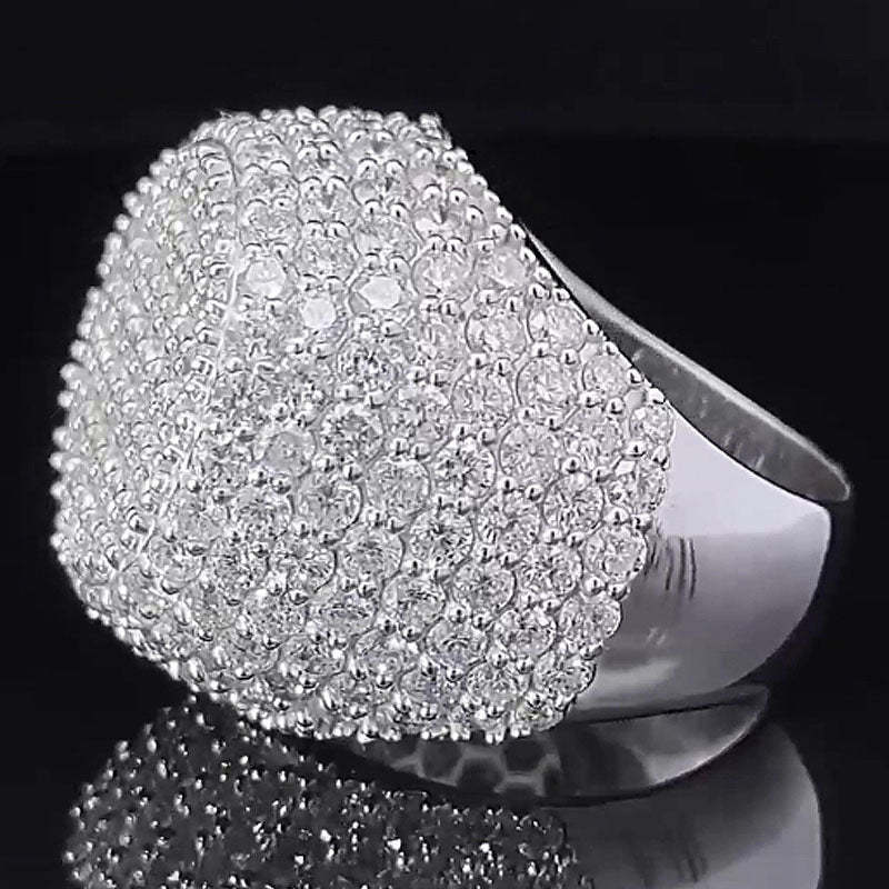 Moissanite Three-dimensional Oval Diamond Ring