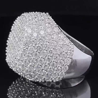 Moissanite Three-dimensional Oval Diamond Ring