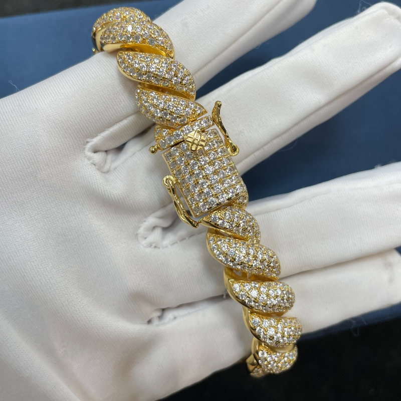 Moissanite New Twist Cross Cuban Bracelet