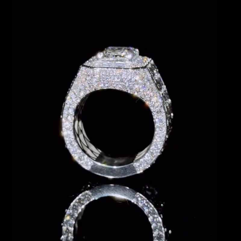 Moissanite Luxury Elegant Square Diamond Baguette Ring