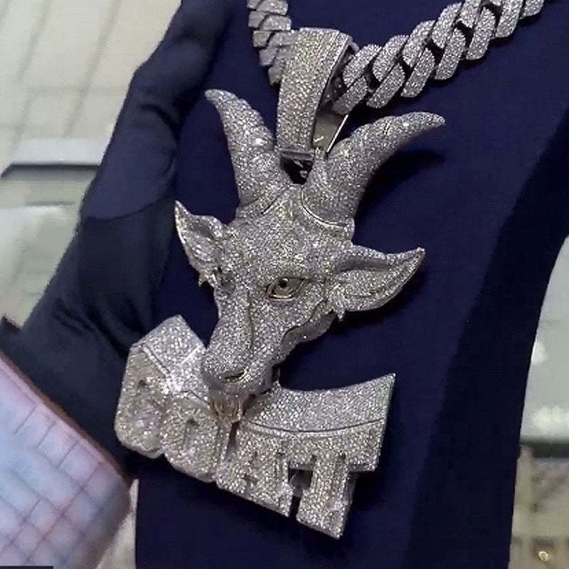 Moissanite Three-dimensional Goat Pendant Set (Smaller Version)