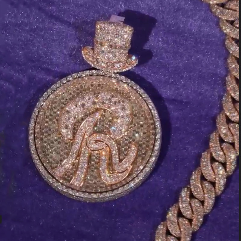 Gentleman's hat Runtz Letter Moissanite Pendant