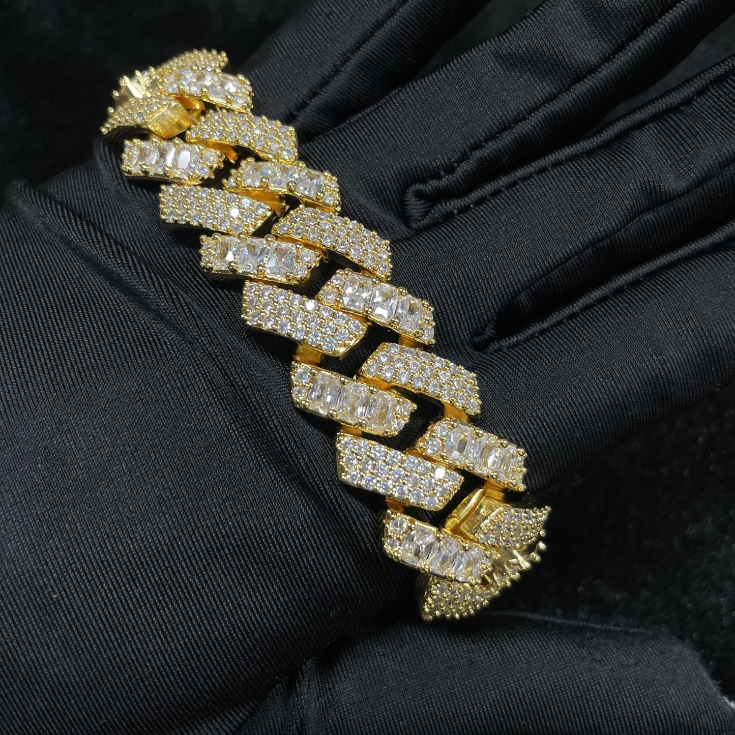 20mm Moissanite Personalized New Cuban Bracelet