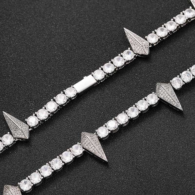 5mm Moissanite Fight Tooth and Claw Tennis Chain