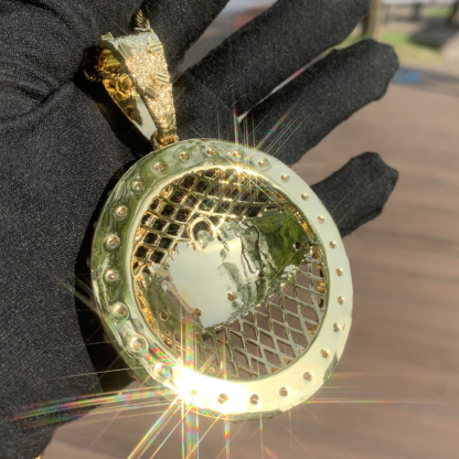 Moissanite Disc Grid Jesus Pendant