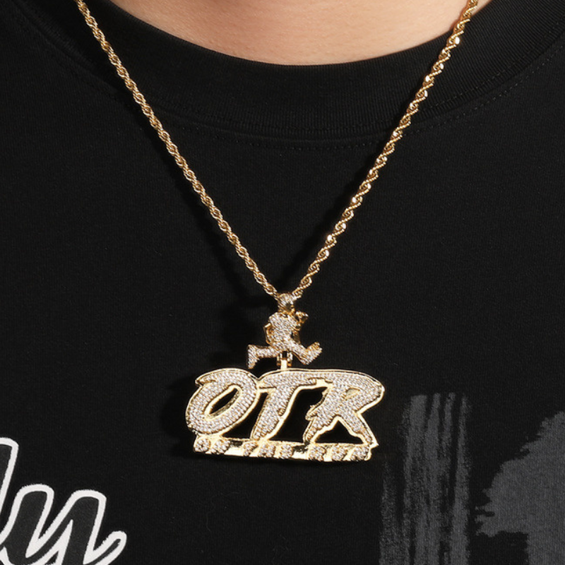 Moissanite Running "OTR" Letters Fashion New Pendant