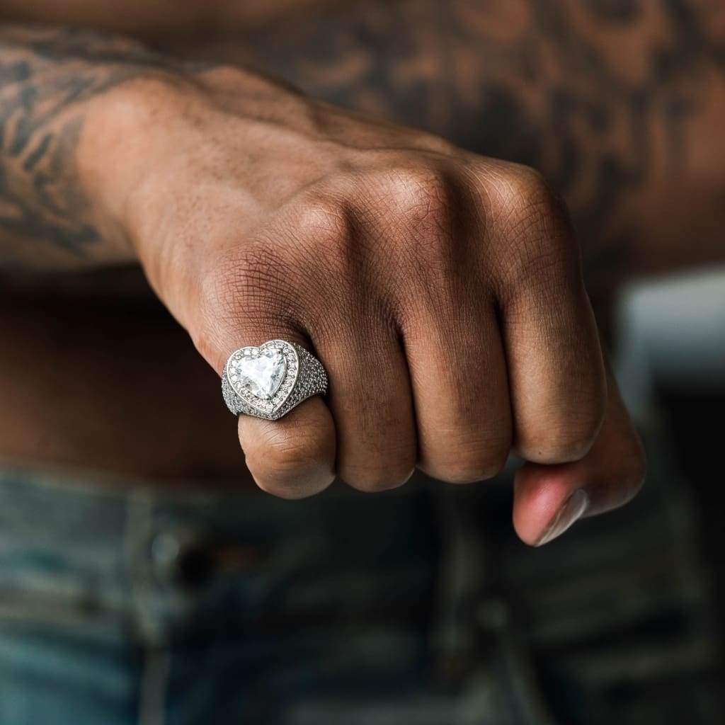 Clustered Heart Ring White Gold - 6IX ICE