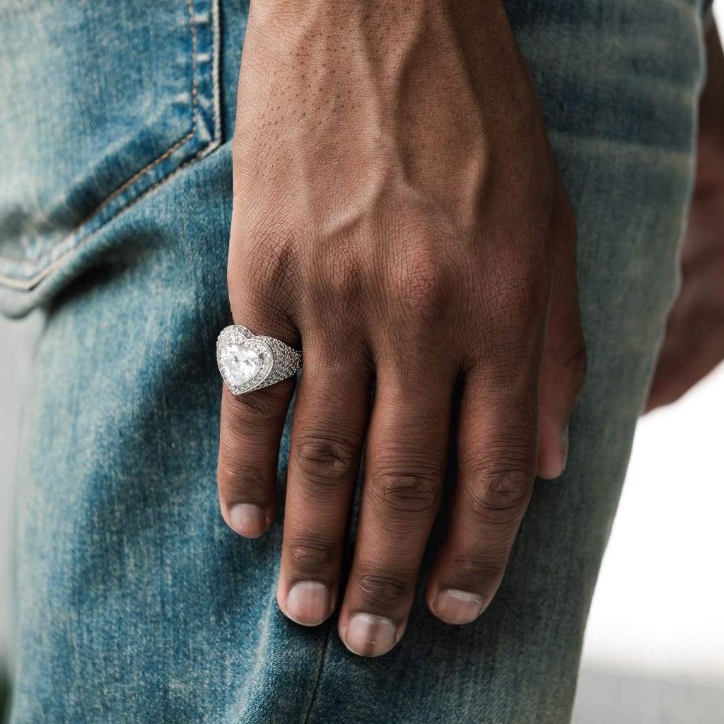 Clustered Heart Ring White Gold - 6IX ICE