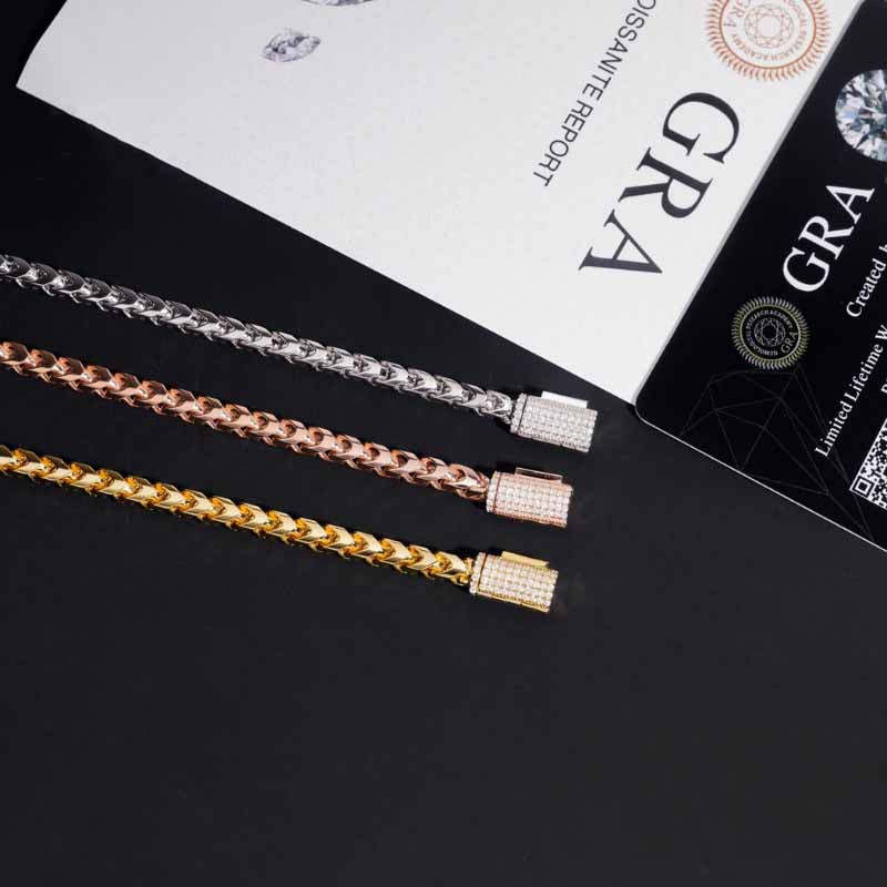 S925 4mm Moissanite Buckle Snake Bone Twist Chain