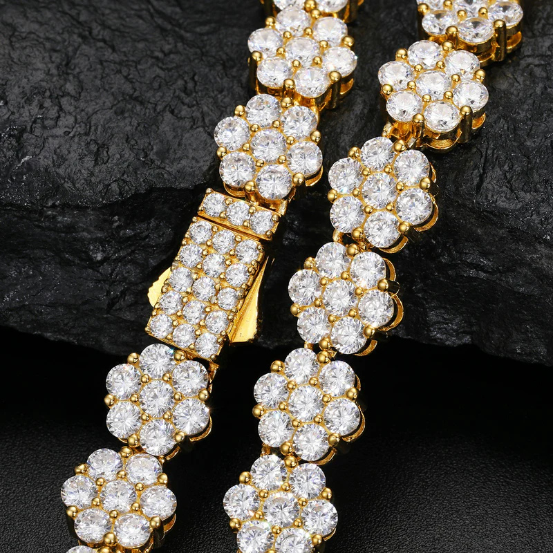8mm Moissanite Hip Hop Floral Bracelet