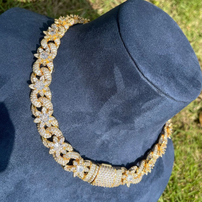 15mm Moissanite Hip Hop Diamond Flowers Sparkle Cuban Chain