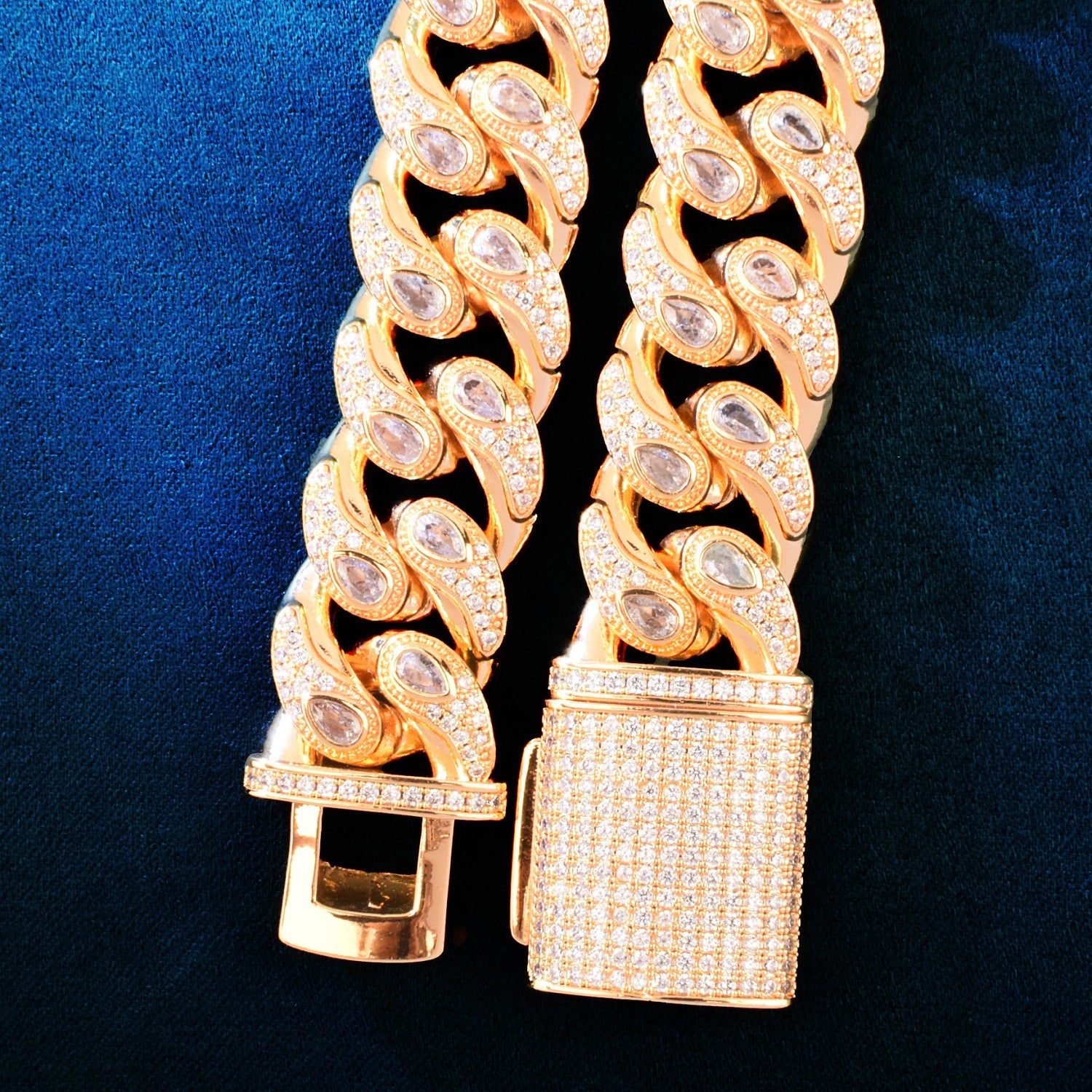 20mm Moissanite "Snake Eye" Paisley-Design Cuban Chain