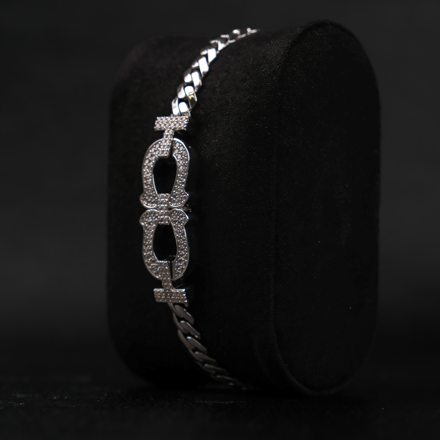 Moissanite Horseshoe Buckle Bracelet