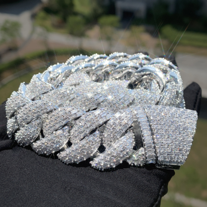 25mm Moissanite Hip Hop T Square Diagonal Buckle Crescent Design Cuban Bracelet