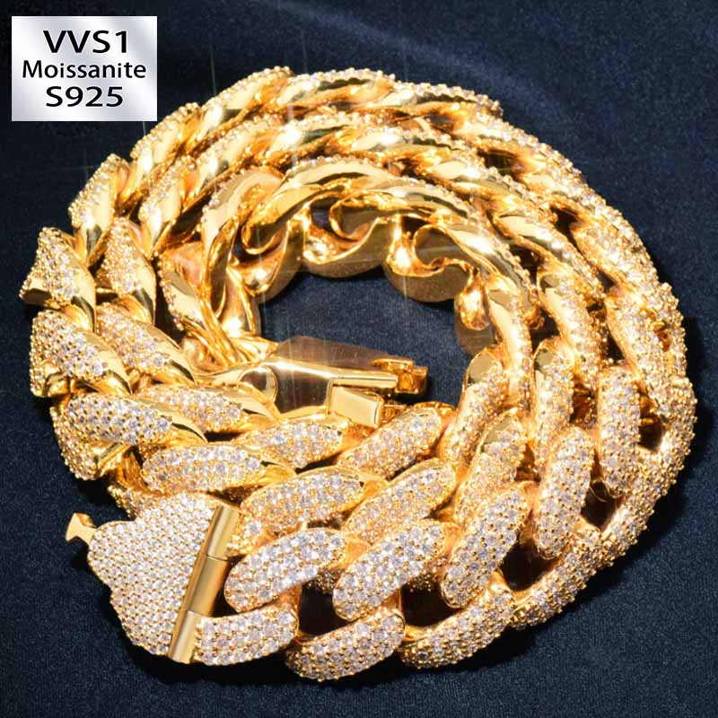 18mm Moissanite Hip Hop Crescent Buckle Cuban Chain