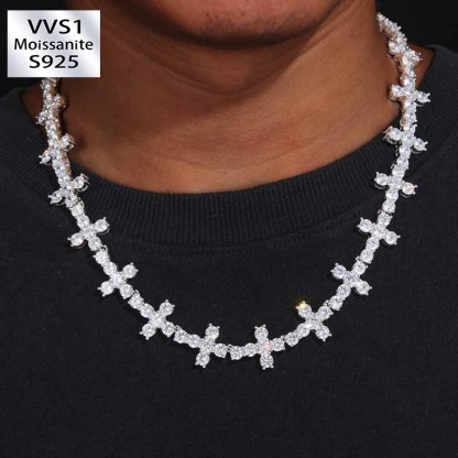 5mm Moissanite Luxury Cross Encircling Chain